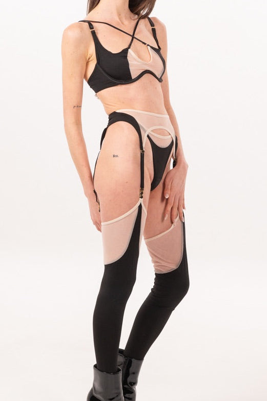 lingerie Clara esthétique contemporaine féminine