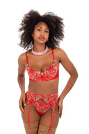     Lingerie féminine raffinée aux lignes modernes