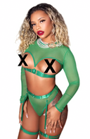 Ensemble lingerie vert avec porte-jarretelles et design futuriste, look glamour et audacieux