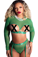 Ensemble lingerie vert architectural femme style couture moderne avec transparence et design structuré haut de gamme